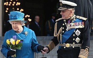 Η βασίλισσα Ελισάβετ τιμά τους νεκρούς βρετανούς στρατιώτες του πολέμου στο Αφγανιστάν