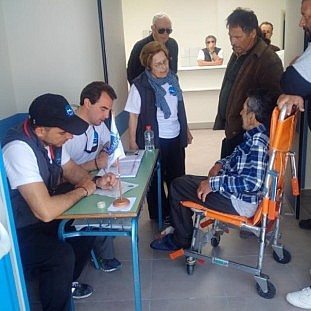 Κοντά σε ηλικιωμένους ασθενείς ο πρίγκιπας Νικόλαος, βόλτα στο Τατόι η πριγκίπισσα Τατιάνα