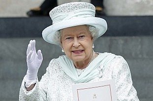 Η βασίλισσα Ελισάβετ ζει, και ας την «πέθανε» το BBC