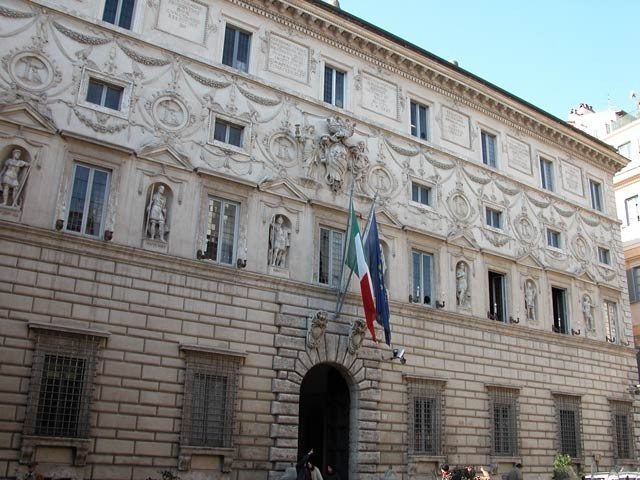 palazzo taverna