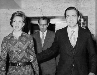 Ο Βασιλιάς Κωνσταντίνος κατά τη 17η Νοεμβρίου 1973 και το διάγγελμα που δεν έγινε ποτέ