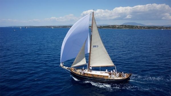 Η «ΑΦΡΟΕΣΣΑ» θα συμμετάσχει στο "Spetses Classic Yacht Regatta" 2016