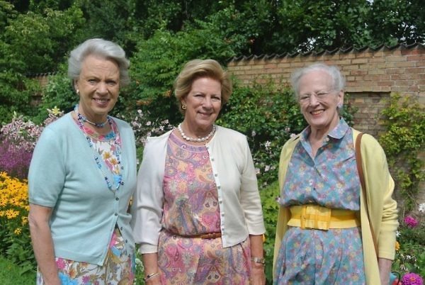 H βασίλισσα Άννα Μαρία με τις αδερφές της στην Δανία
