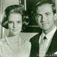 18 Σεπτεμβρίου 1964 – Γάμοι Κωνσταντίνου και Άννας-Μαρίας,Μέρος Β΄: Από τους αρραβώνες μέχρι τους γάμους
