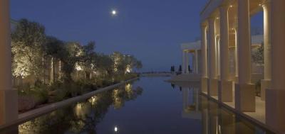 1367913809-amanzoe7_750x500