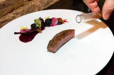 assets_LARGE_t_243061_54309149_type12658