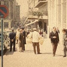 H ιδιοφυής ανατομία της Αθήνας: Μια έκθεση αναφοράς και υπέροχων ντοκουμέντων για το πνεύμα του ’60 που άλλαξε την πόλη [φωτογραφίες]
