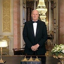 Ο βασιλιάς της Νορβηγίας Χάραλντ Ε′ γιόρτασε τα 78α γενέθλιά του