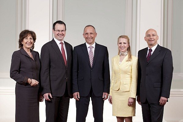 regierung_gruppenfoto