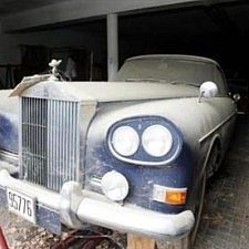 Βασιλικό κτήμα Τατοΐου: Δέκα αυτοκίνητα της βασιλικής οικογένειας κηρύχθηκαν μνημεία