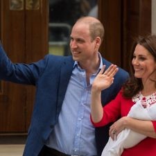 Το όνομα του νέου μωρού τους ανακοίνωσαν ο Δούκας και η Δούκισσα του Κέιμπριτζ